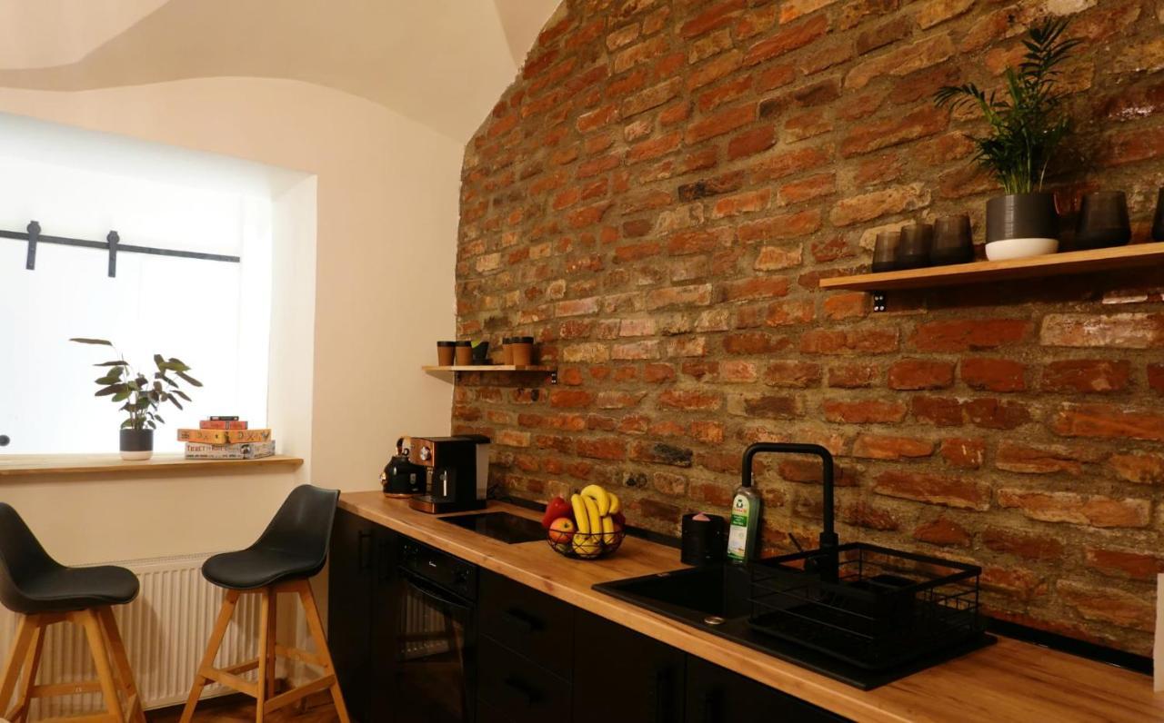 The Industrique Home - 3 Bedroom Apartment Timisoara Exterior foto